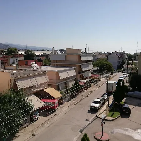 Traveling To The Beauty And The History Of Greece شقة